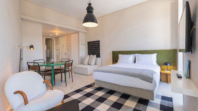 カルモ 43 バイ ラブリーステイ