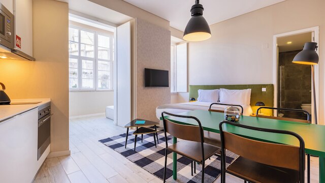 カルモ 43 バイ ラブリーステイ