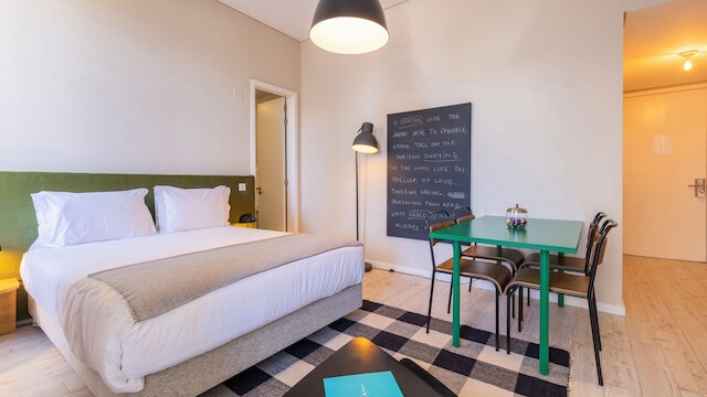 カルモ 43 バイ ラブリーステイ