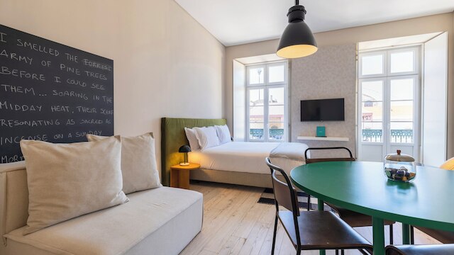 カルモ 43 バイ ラブリーステイ