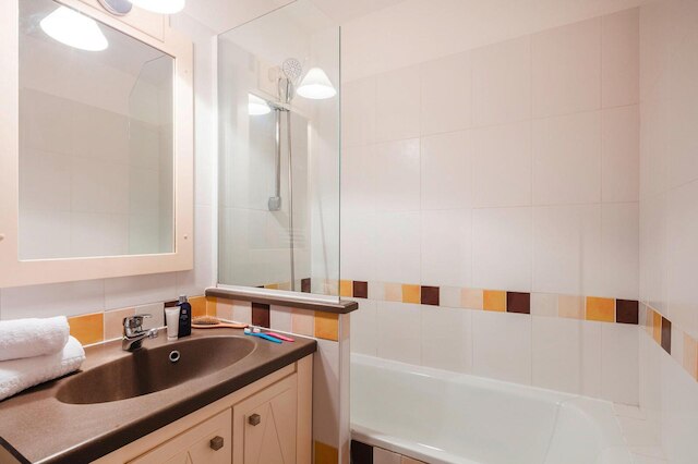 レジデンス ランジュ ガルディアン, ヴィルフランシュ シュル メール