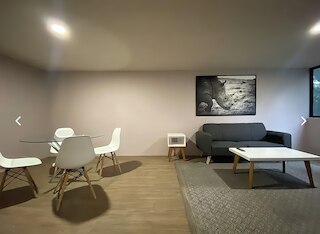 ローマ ステイ - 2ベッドルーム, パーキング -WiFi- スリープス 6 ゲスト