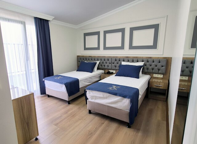 ニュー フォース オテル