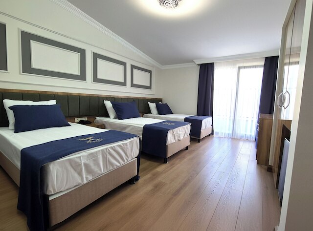 ニュー フォース オテル