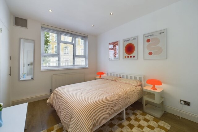 ジ エールズ コート ハイドアウェイ - ウォーム 3ベッドルーム ハウス