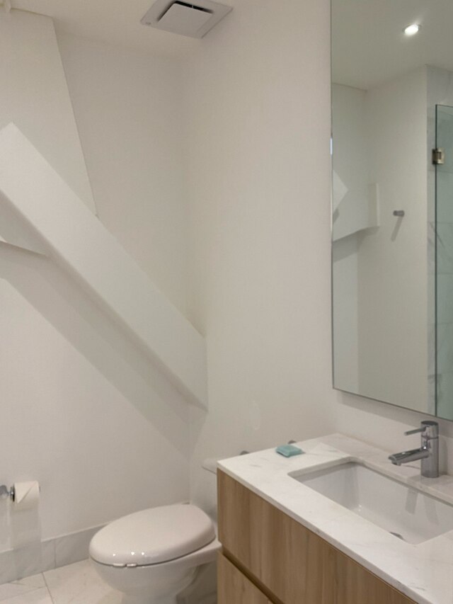 ウィズ コージー 2ベッドルーム イン クアウテモック