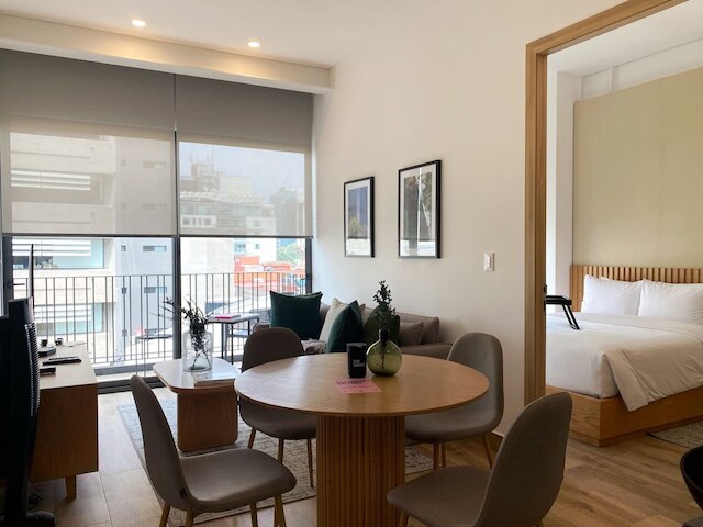 ウィズ コージー 2ベッドルーム イン クアウテモック