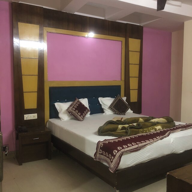 ホテル ダルパン パレス