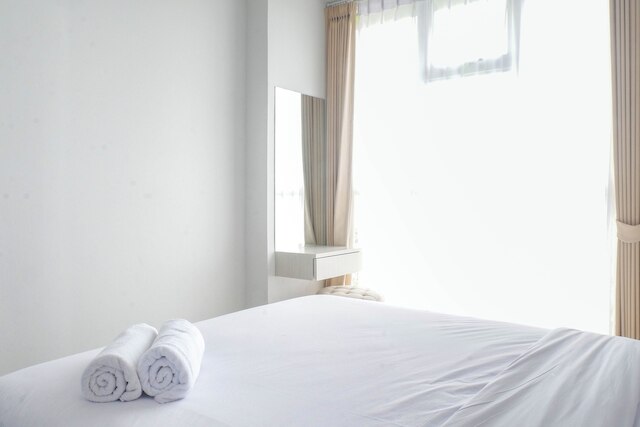 エクスクイジット アンド バイブレント 2 ベッドルーム アパートメント アット タマン メラティ スラバヤ