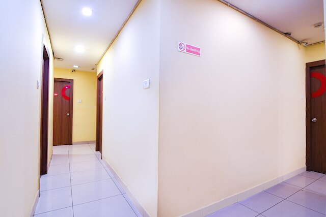 ファブホテル ゴクル レジデンシー