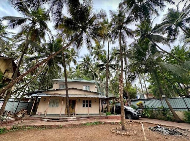 シャハブ バンガロー