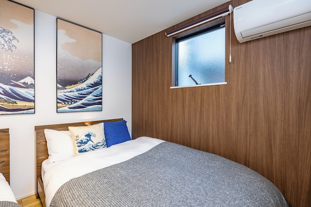 Modern Japan 東京浅草 east