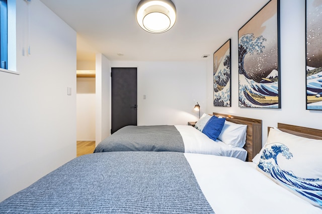 Modern Japan 東京浅草 east