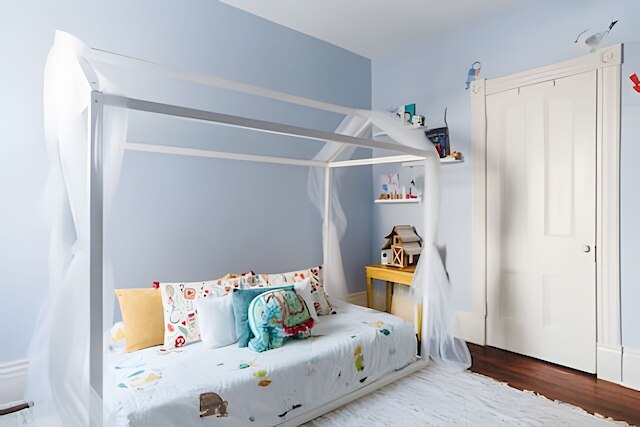 チャーミング ファミリー ハウス 3 ベッドルーム ウィズ バルコニー