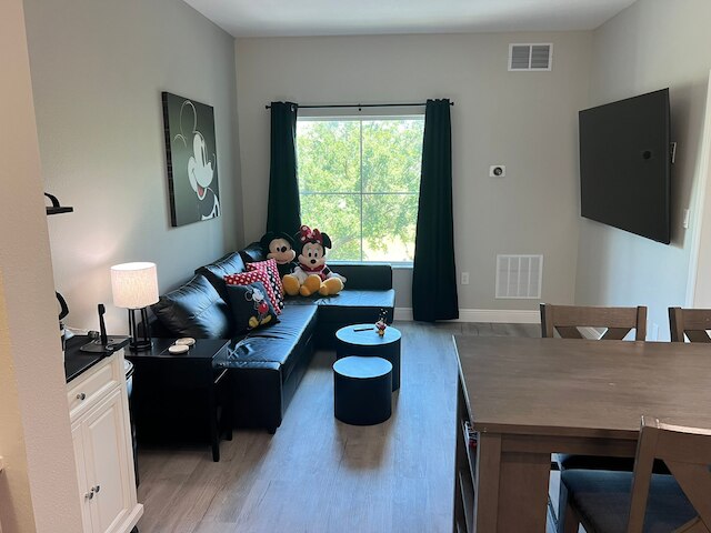 フリー パーキング ディズニー シャトル