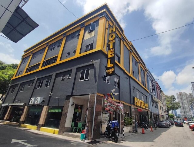 スマイル ホテル ティティワンサ ペケリリング セントゥル