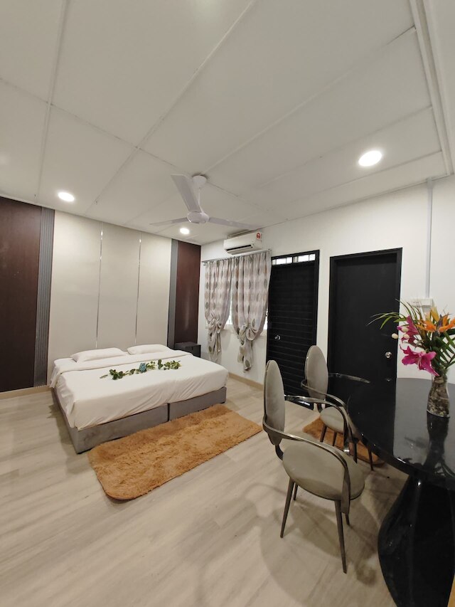 タマン ドゥタ KL デラックス ヴィラ バイ uBook