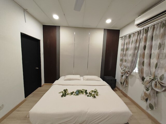 タマン ドゥタ KL デラックス ヴィラ バイ uBook