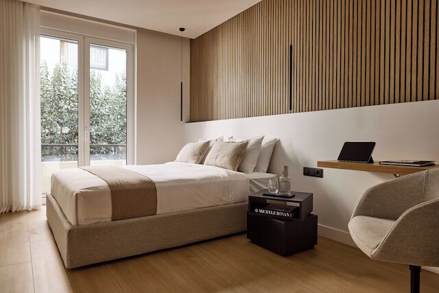 ライム レジデンス シンタグマ バイ オーラ ホームズ