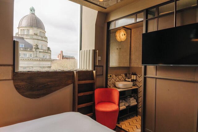 ザ ダイアモンド