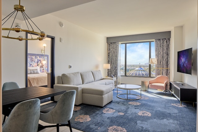 ユニバーサルズ ヘリオス グランド ホテル、ア ロウズ ホテル