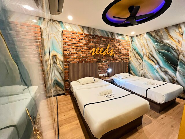 シーズ ホテル チェラス マルリ