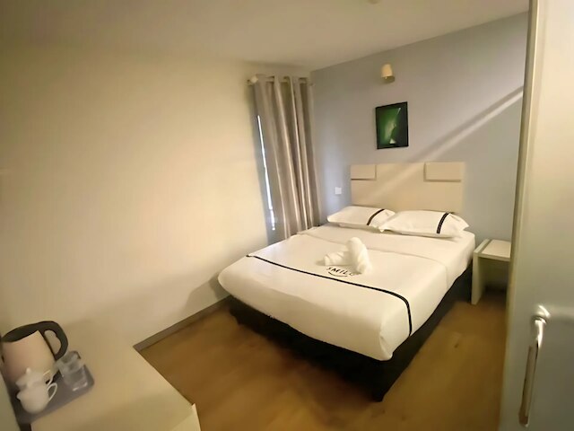 シーズ ホテル チェラス マルリ