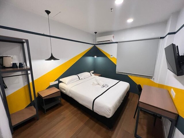 シーズ ホテル チョウ キット