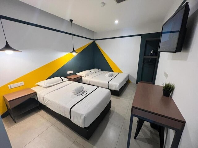 シーズ ホテル チョウ キット