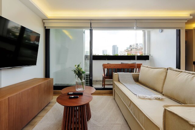 ウィズ スタイリッシュ ロフト ウィズ バルコニー イン コリマ