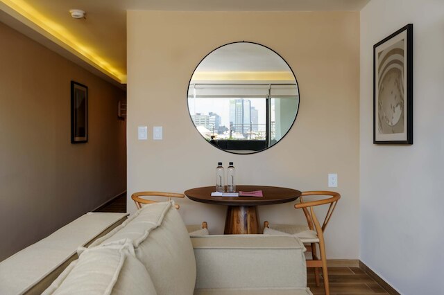 ウィズ スタイリッシュ ロフト ウィズ バルコニー イン コリマ