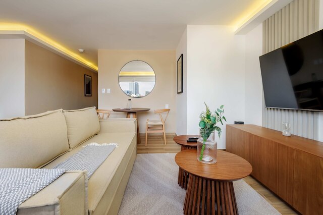 ウィズ スタイリッシュ ロフト ウィズ バルコニー イン コリマ