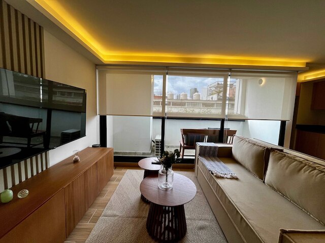 ウィズ スタイリッシュ ロフト ウィズ バルコニー イン コリマ