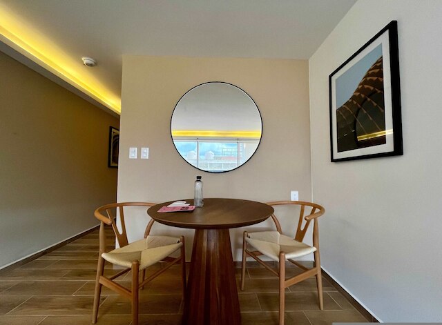 ウィズ スタイリッシュ ロフト ウィズ バルコニー イン コリマ