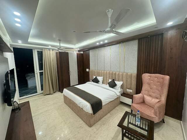 ザ ロイヤル オークス