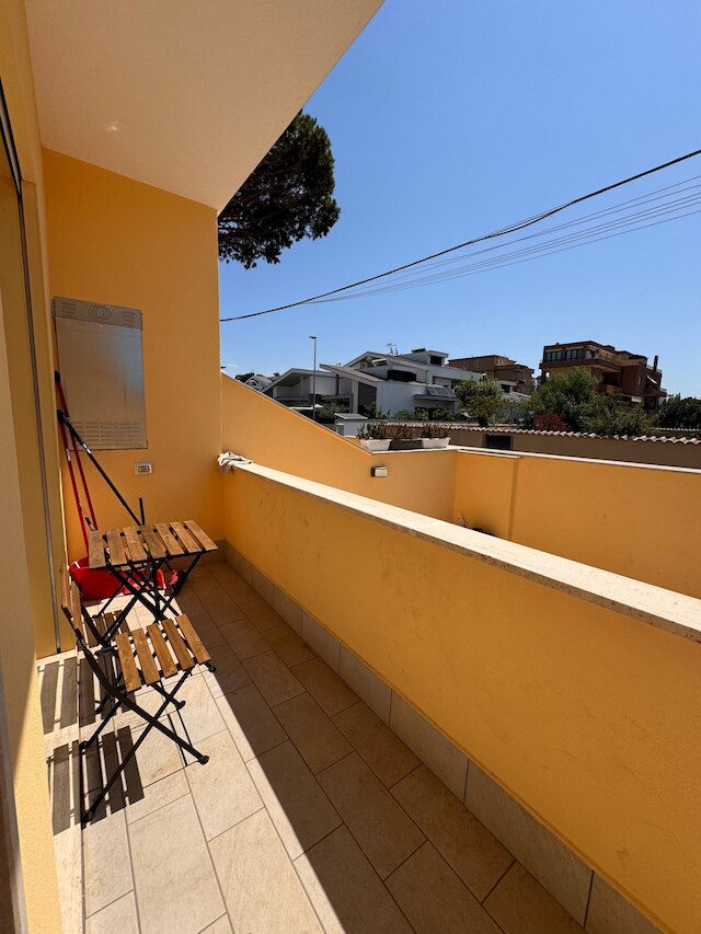 ムンゴ イン フィウミチーノ ウィズ 1 ベッドルームズ アンド 1 バスルームズ