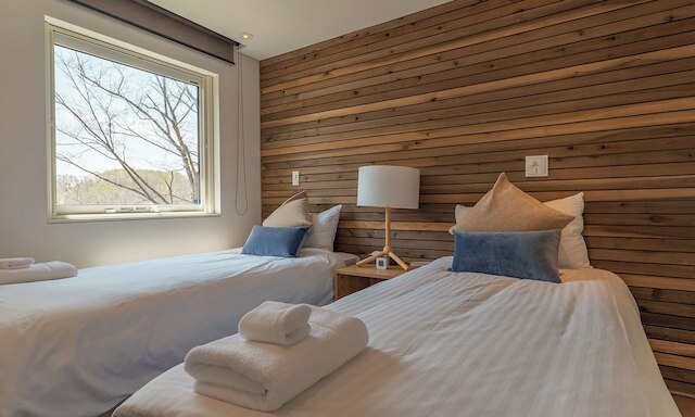 Escarpment House by H2 Life