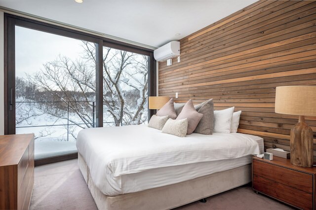 Escarpment House by H2 Life