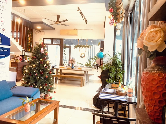 メイズ ハウス ホイアン アンシエント タウン センター