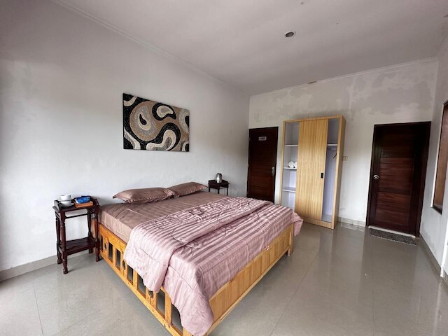 カルマニ ヴィラ