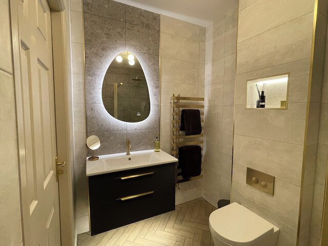 コージー マンチェスター ハイダウェイ ウィズ 2 ベッドルームズ