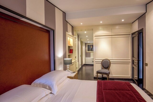 ジ イン アット ザ スパニッシュ ステップス エクスクルーシブ コレクション - コンドッティ ラグジュアリー スイーツ