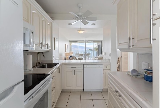 ロイヤル マウイアン, #405 2 ベッドルーム コンド