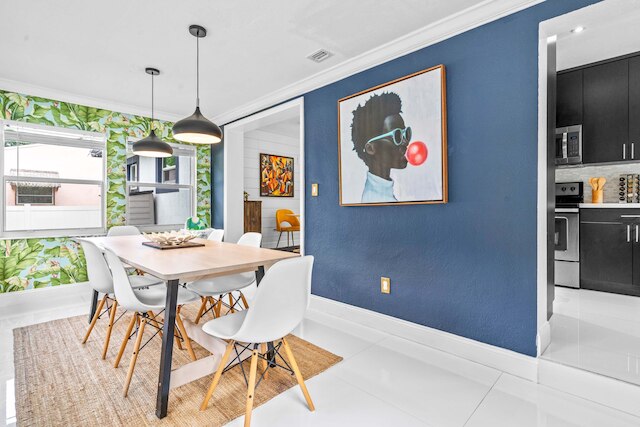 アートハウス フリー ストックド キッチン アンド フェンスド ヤード