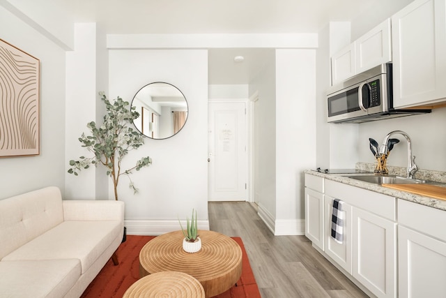 73-1104 ニュー スタジオ UWS ドアマン ジム