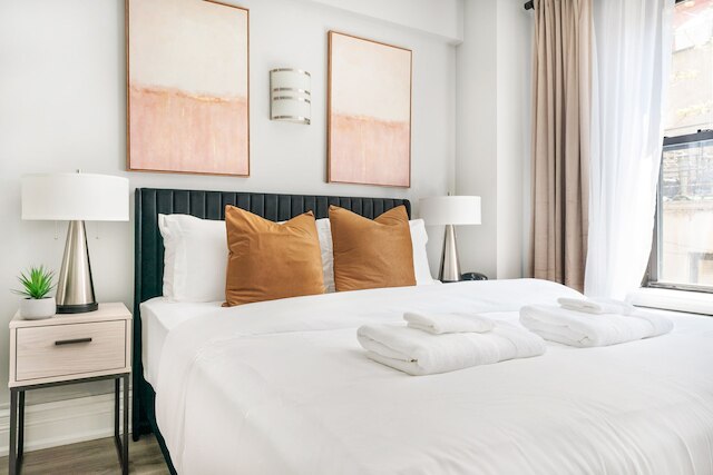 73-318 ニュー スタジオ UWS ドアマン ジム