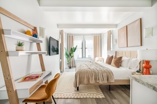 73-1503 ニューリー リノ スタジオ UWS ドアマン ジム ランドリー