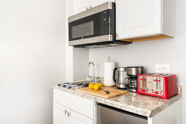 73-1503 ニューリー リノ スタジオ UWS ドアマン ジム ランドリー