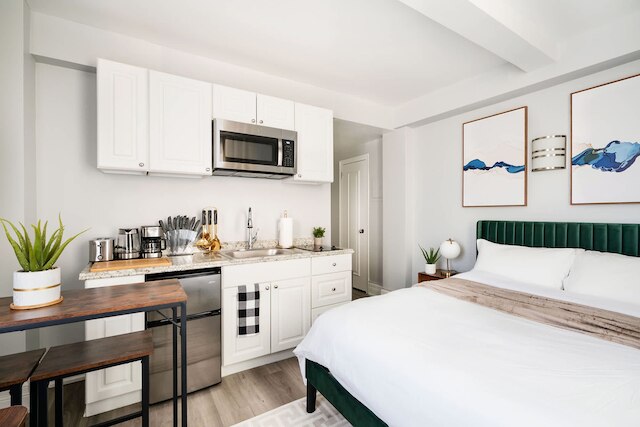 73-1504 ニューリー リノベーション スタジオ UWS ドアマン ジム ランドリー