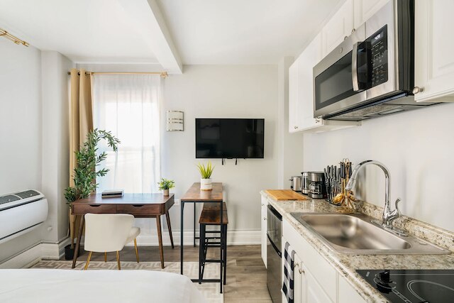 73-1504 ニューリー リノベーション スタジオ UWS ドアマン ジム ランドリー